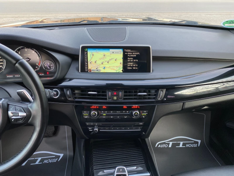 BMW X5 M-Pack* Head UP* 360* Harman/Kardon* , снимка 12 - Автомобили и джипове - 52839224