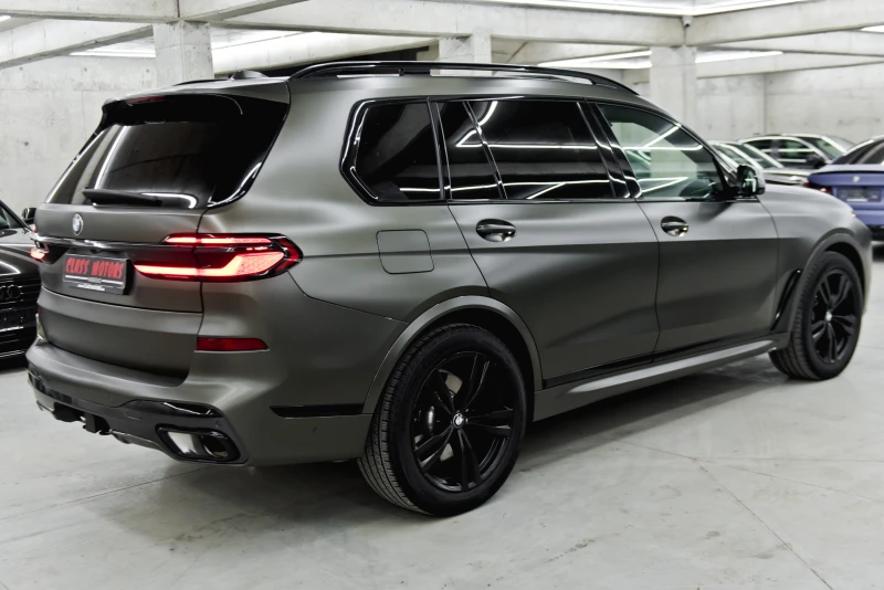 BMW X7 М40I, снимка 7 - Автомобили и джипове - 52863597