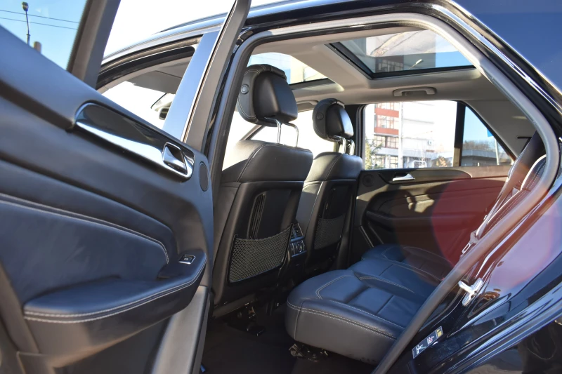 Mercedes-Benz ML 350 AMG* HEAD-UP* ВАКУУМ* DISSTRONIC, снимка 11 - Автомобили и джипове - 53112378