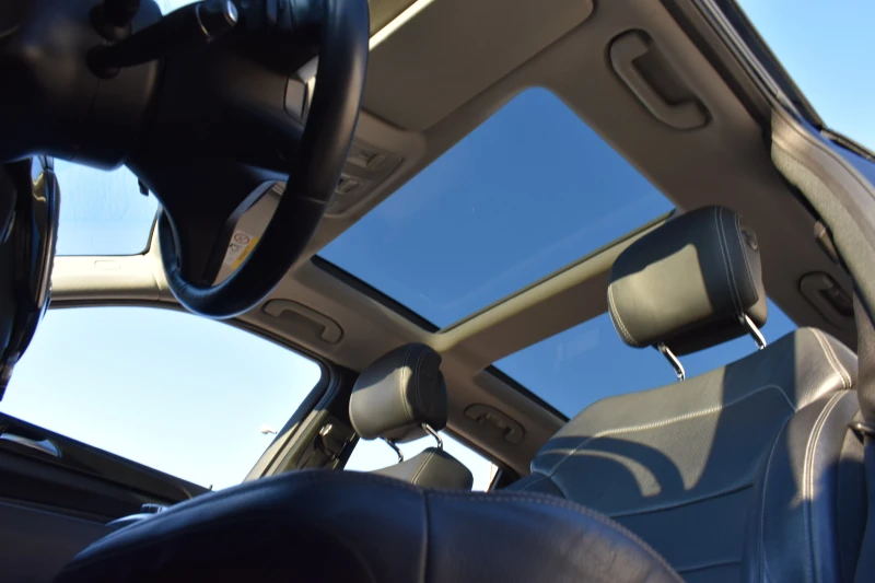 Mercedes-Benz ML 350 AMG* HEAD-UP* ВАКУУМ* DISSTRONIC, снимка 16 - Автомобили и джипове - 53112378