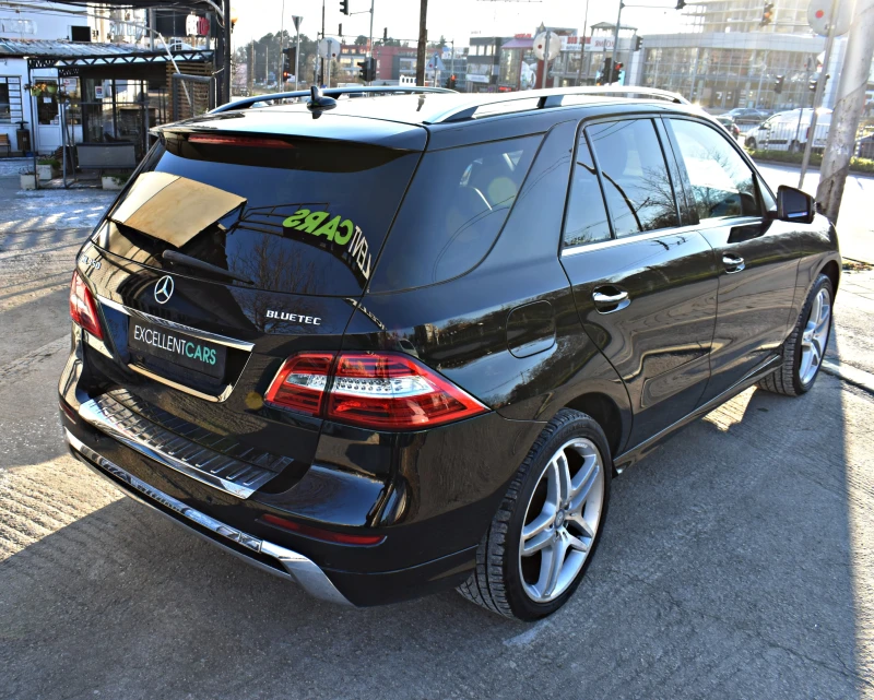 Mercedes-Benz ML 350 AMG* HEAD-UP* ВАКУУМ* DISSTRONIC, снимка 5 - Автомобили и джипове - 53112378