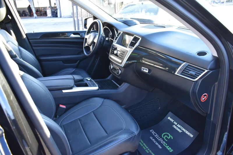 Mercedes-Benz ML 350 AMG* HEAD-UP* ВАКУУМ* DISSTRONIC, снимка 12 - Автомобили и джипове - 53112378