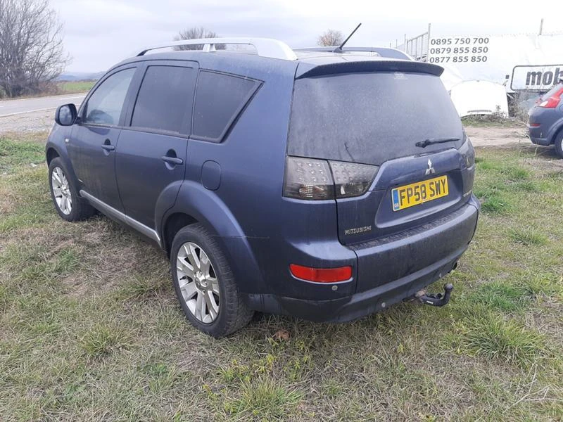 Mitsubishi Outlander 2.0d, снимка 4 - Автомобили и джипове - 34818524