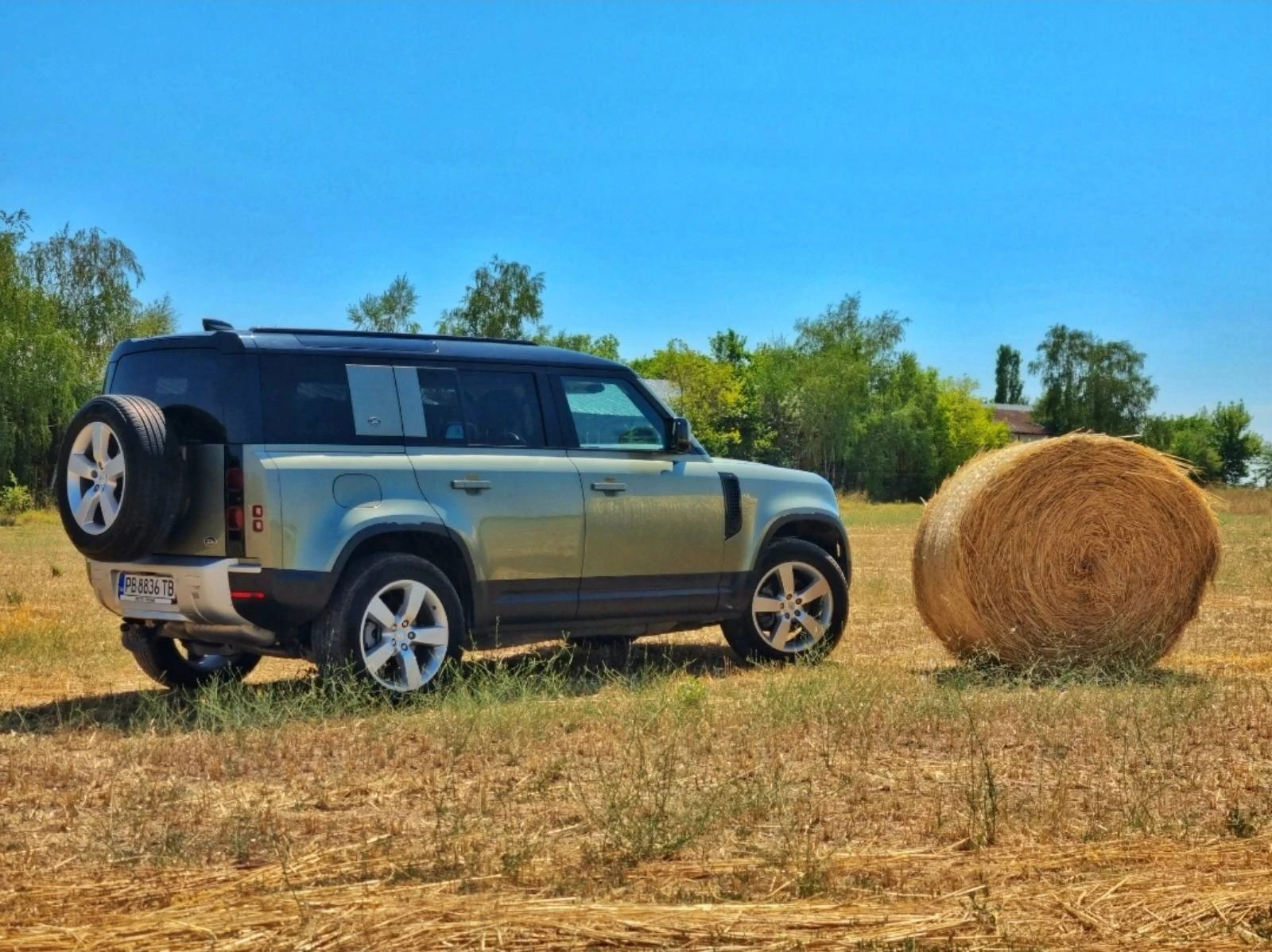 Land Rover Defender 2.0 First Edition - изображение 5