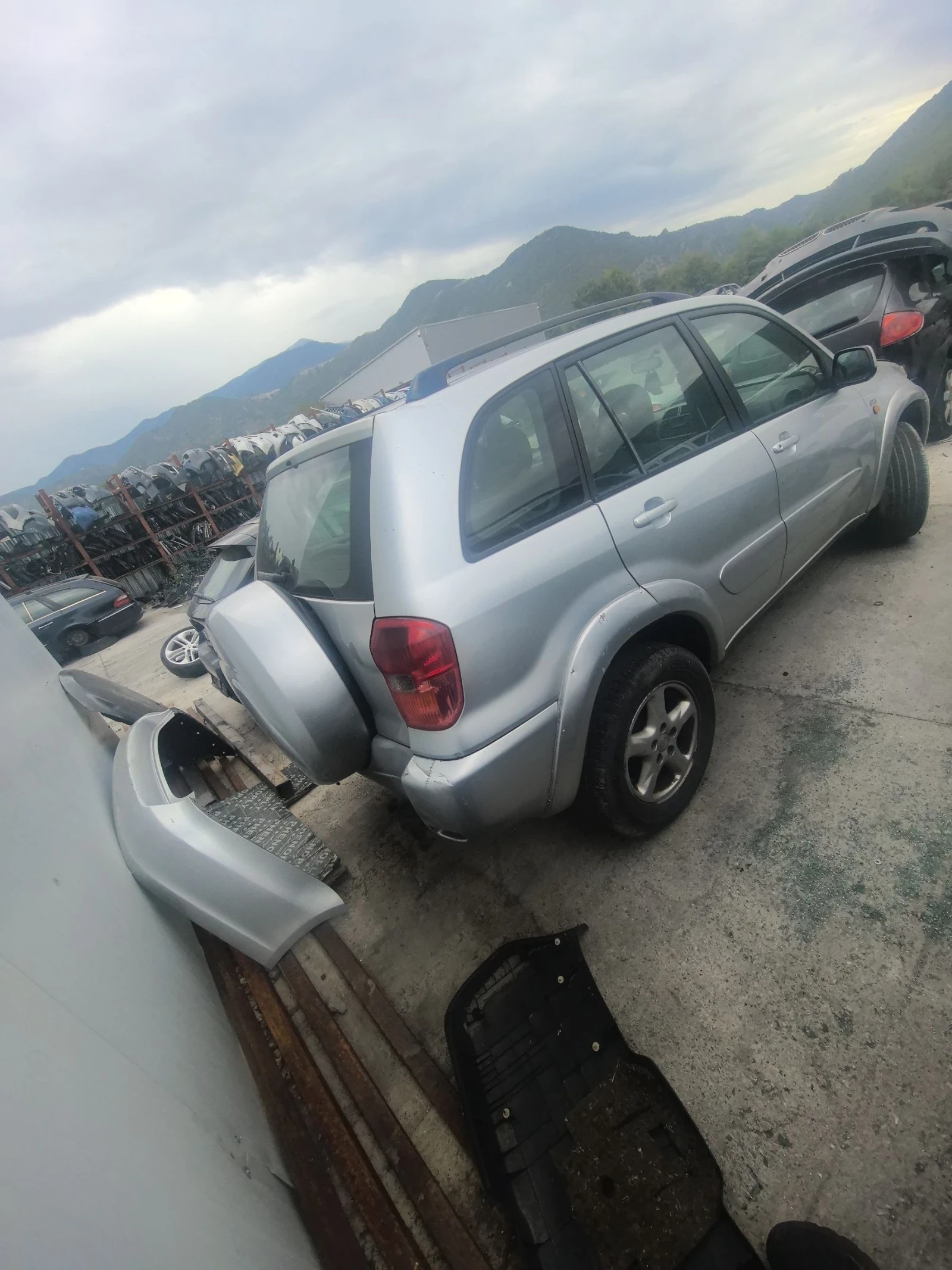 Toyota Rav4 2.0 D - изображение 3