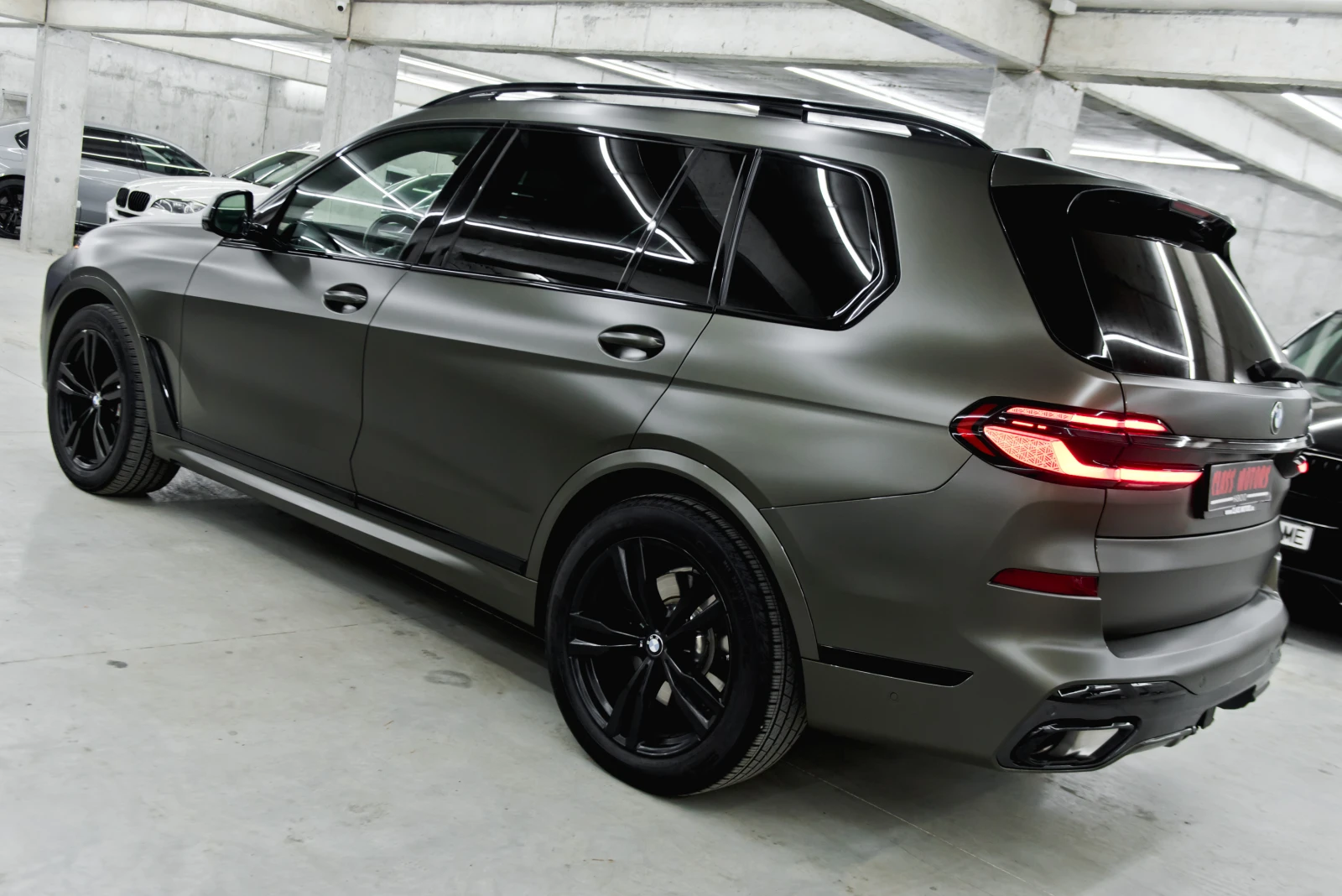 BMW X7 М40I - изображение 5