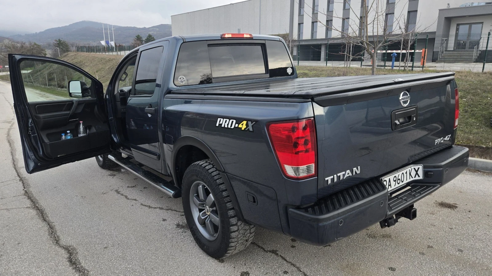 Nissan Titan crew cab 5.6 Pro-4X ГАЗ, снимка 4 - Автомобили и джипове - 53814833
