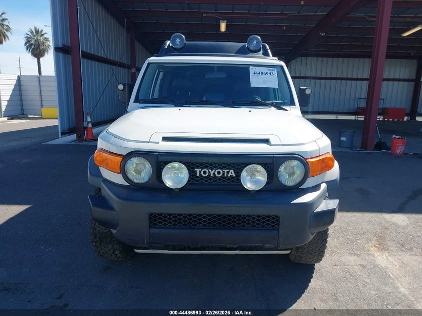 Toyota Fj cruiser 4.0l, снимка 12 - Автомобили и джипове - 53941334
