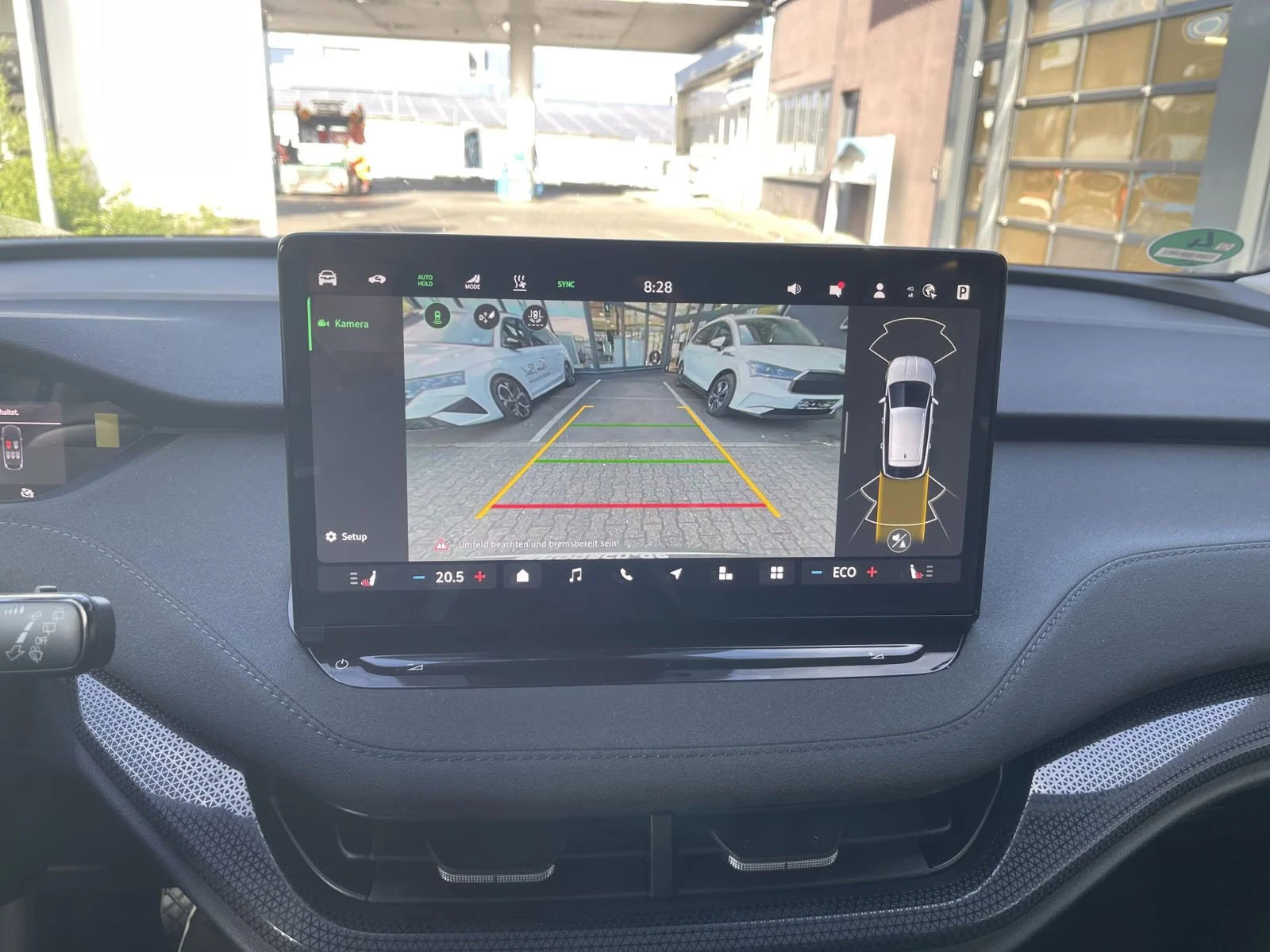 Skoda Elroq TOUR50/170HP/CAM/ACC/CPLAY/KLESS/NAVI/720q | Mobile.bg � ����������� 9