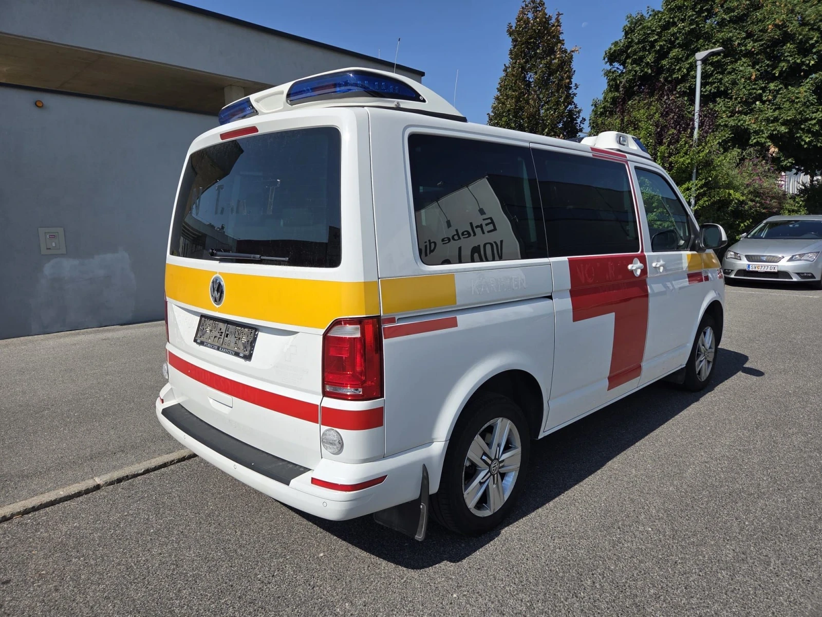 VW Multivan 2.0, 206k.s, 4х4, KOMFORTLINE, снимка 5 - Бусове и автобуси - 55602997