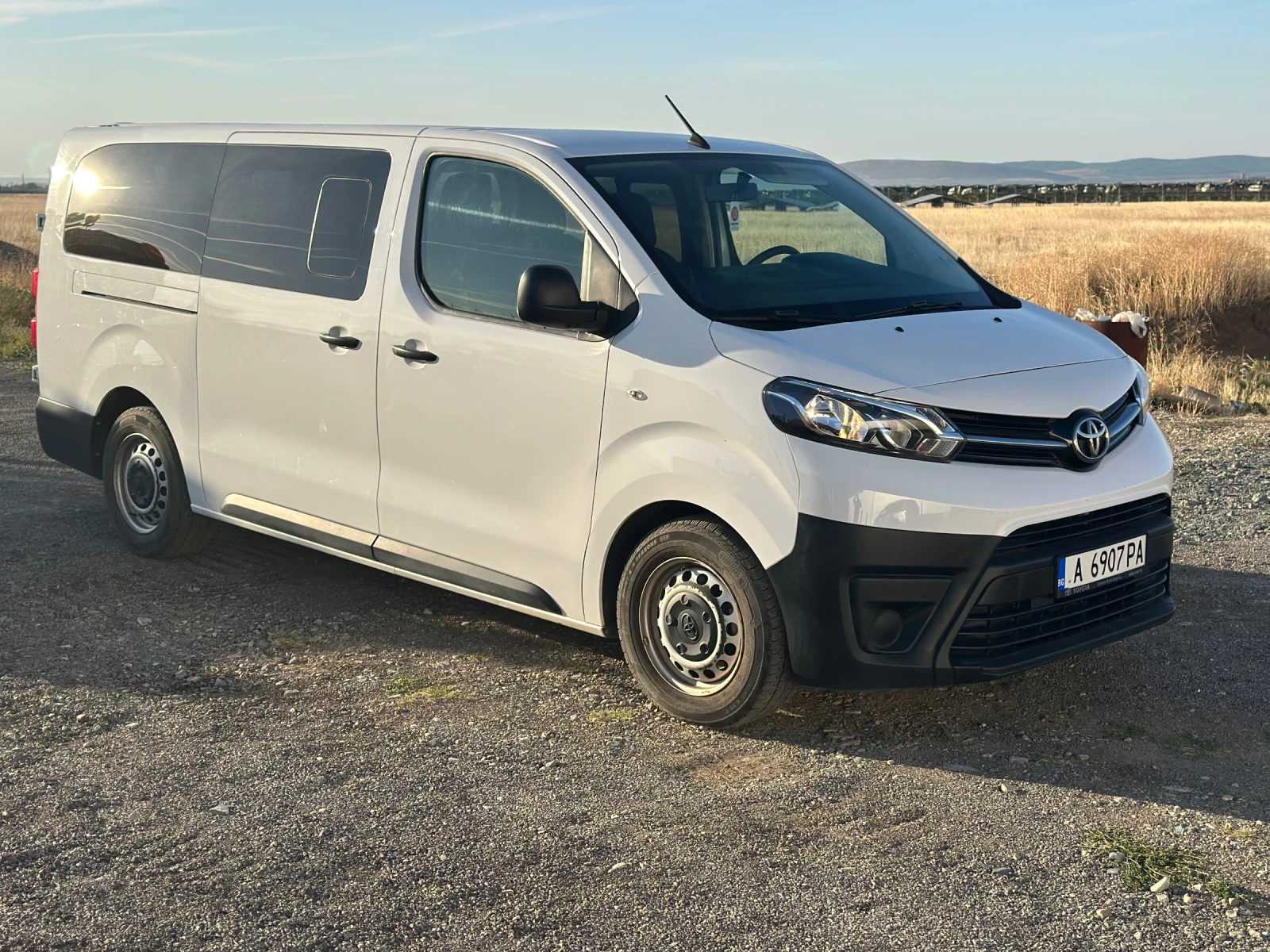 Toyota Proace 8+ 1