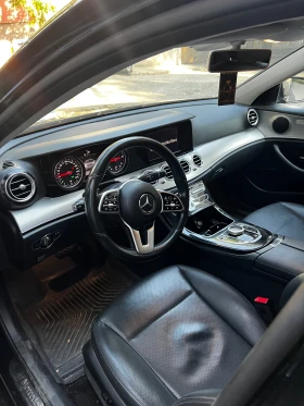 Mercedes-Benz E 200, снимка 8