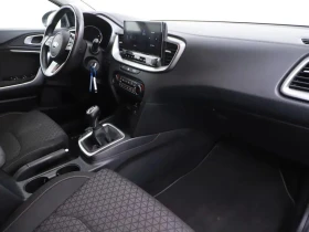 Kia Ceed SW 1.0 T-GDI, снимка 7