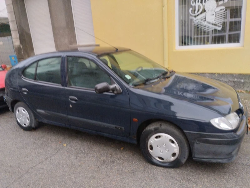 Renault Megane, снимка 4 - Автомобили и джипове - 48178729