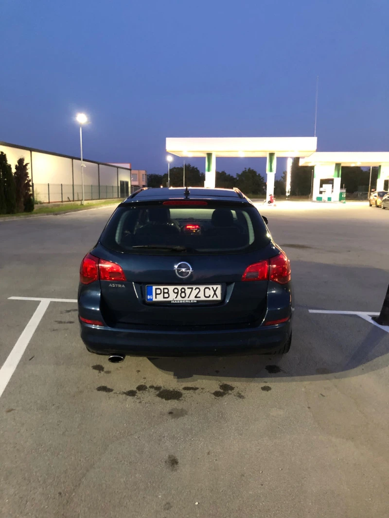 Opel Astra cdti, снимка 4 - Автомобили и джипове - 47629795