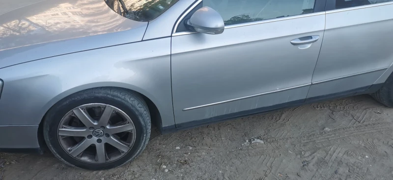 VW Passat, снимка 5 - Автомобили и джипове - 47643412