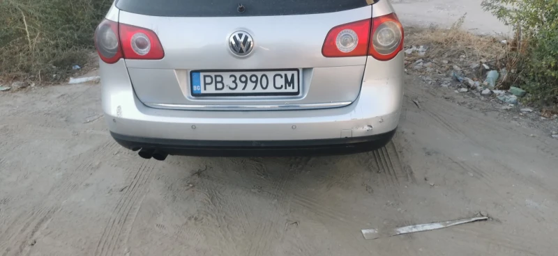 VW Passat, снимка 3 - Автомобили и джипове - 47643412