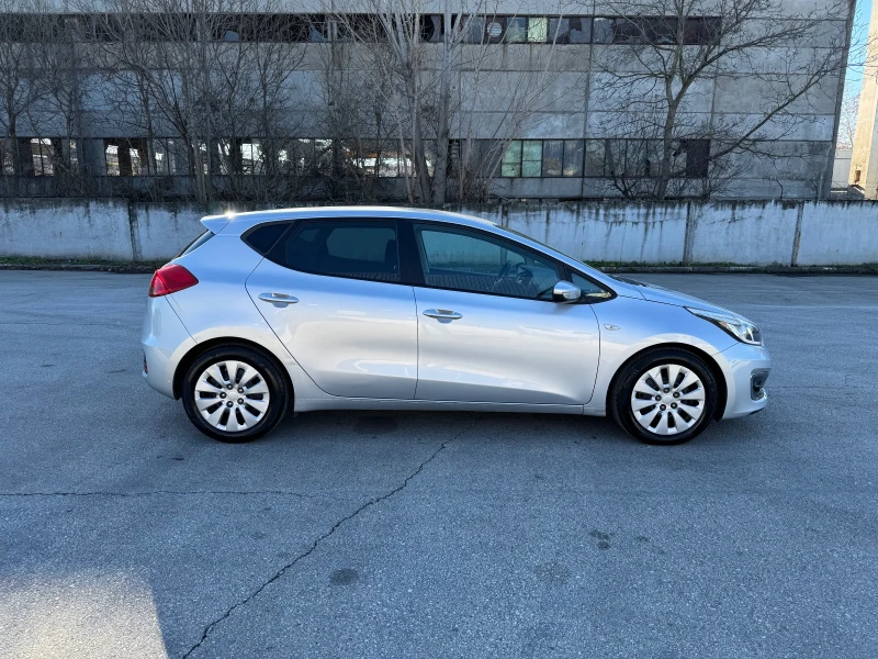 Kia Ceed 1.6CRDI-110kc face, снимка 6 - Автомобили и джипове - 48404288