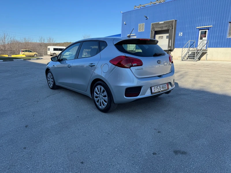 Kia Ceed 1.6CRDI-110kc face, снимка 3 - Автомобили и джипове - 48404288