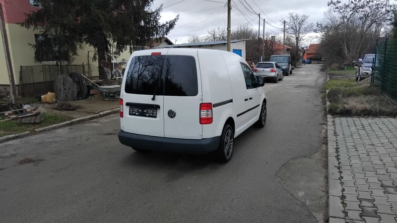 VW Caddy 1, 6  газ, снимка 5 - Автомобили и джипове - 48467114