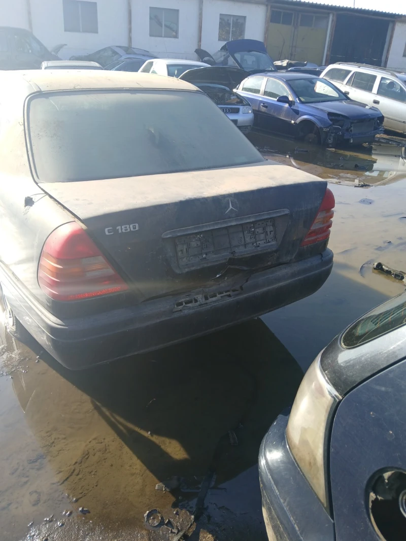 Mercedes-Benz C 180 в Автомобили и джипове в гр. Видин