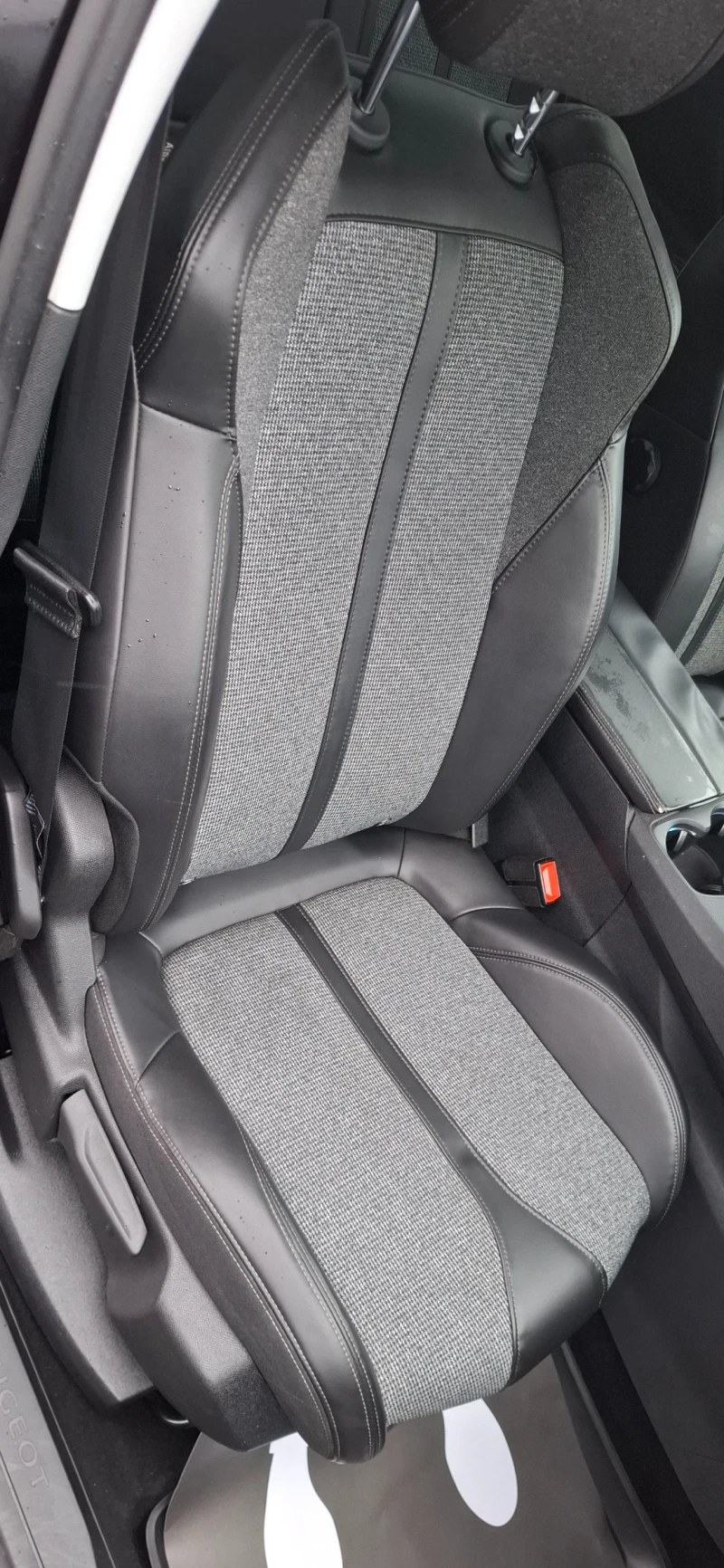 Peugeot 3008 1.6hdi Euro 6 Automat Full led Panorama, снимка 8 - Автомобили и джипове - 51987867