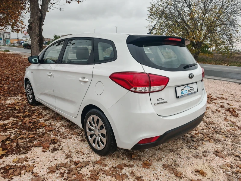 Kia Carens 1.7 ДИЗЕЛ 136 К.С. УНИКАЛНО СЪСТОЯНИЕ! КАТО НОВА!, снимка 7 - Автомобили и джипове - 52369943