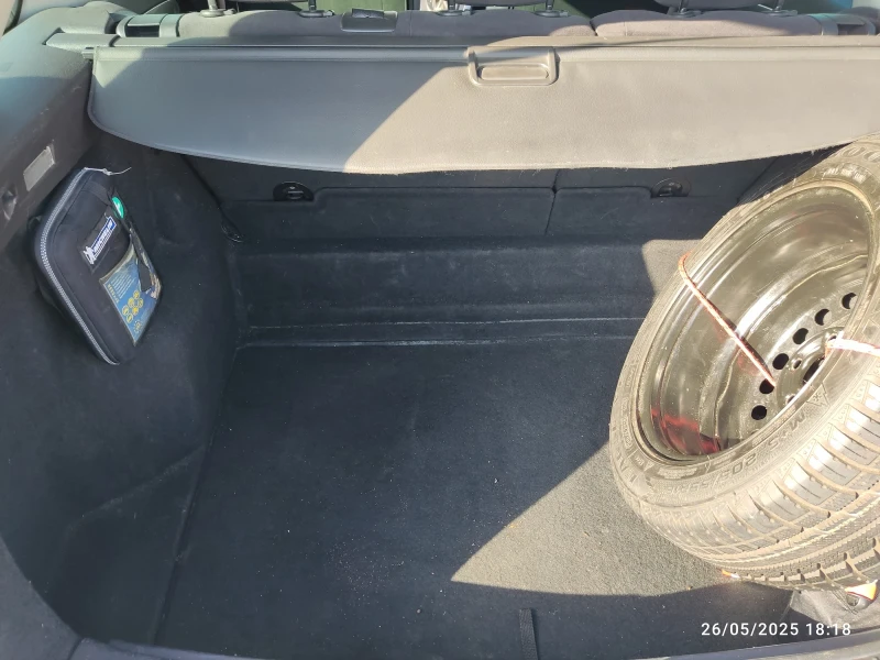 Fiat Croma 2.2 GPL Automatic , снимка 12 - Автомобили и джипове - 52377463