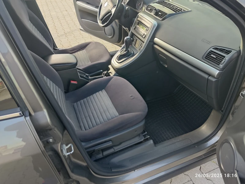 Fiat Croma 2.2 GPL Automatic , снимка 11 - Автомобили и джипове - 52377463