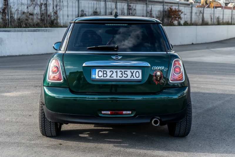 Mini Cooper D 56000 km! АВТОМАТИК! Дизел!, снимка 5 - Автомобили и джипове - 53050327