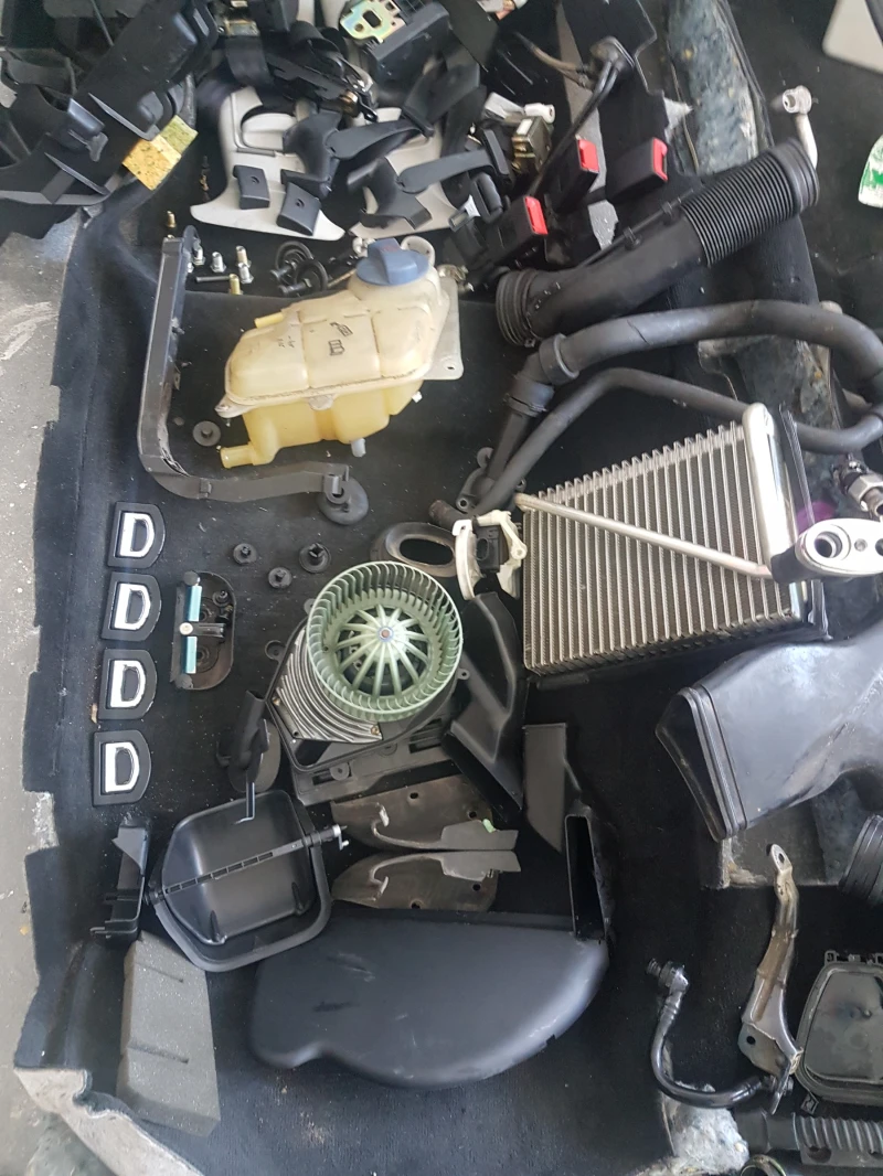 VW Passat, снимка 4 - Автомобили и джипове - 53420233