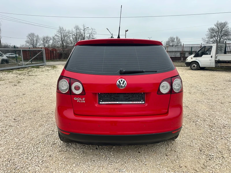 VW Golf Plus 1.4//KLIMATRONIK//PODGREV//EXECUTIVE//NOVA, снимка 4 - Автомобили и джипове - 53443438