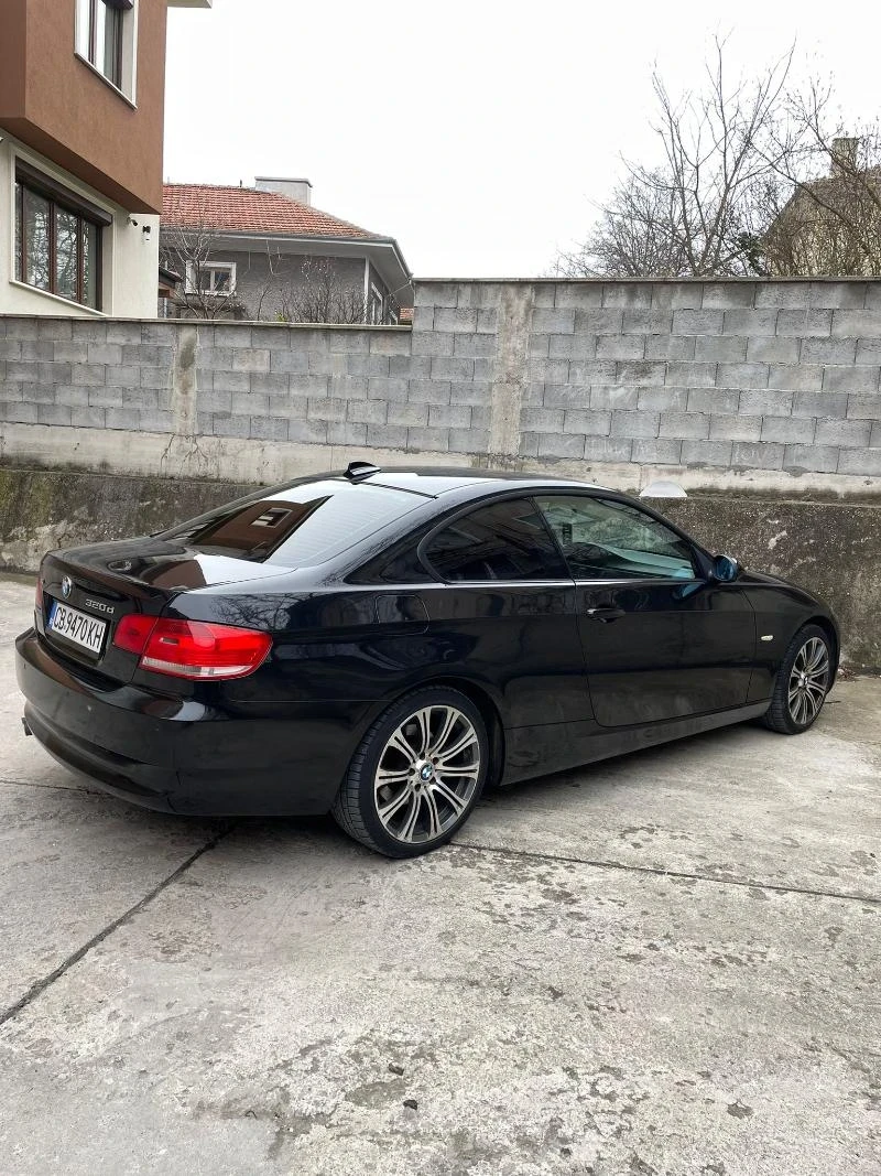 BMW 320 E92, снимка 4 - Автомобили и джипове - 48748445