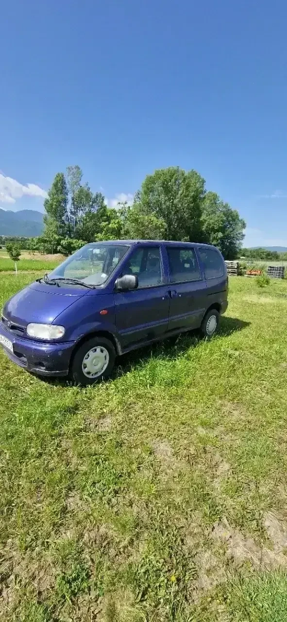 Nissan Serena, снимка 1 - Автомобили и джипове - 48995391