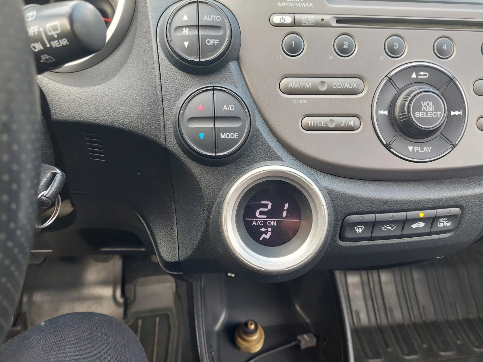 Honda Jazz 1.4   LPG | Mobile.bg — изображение 17
