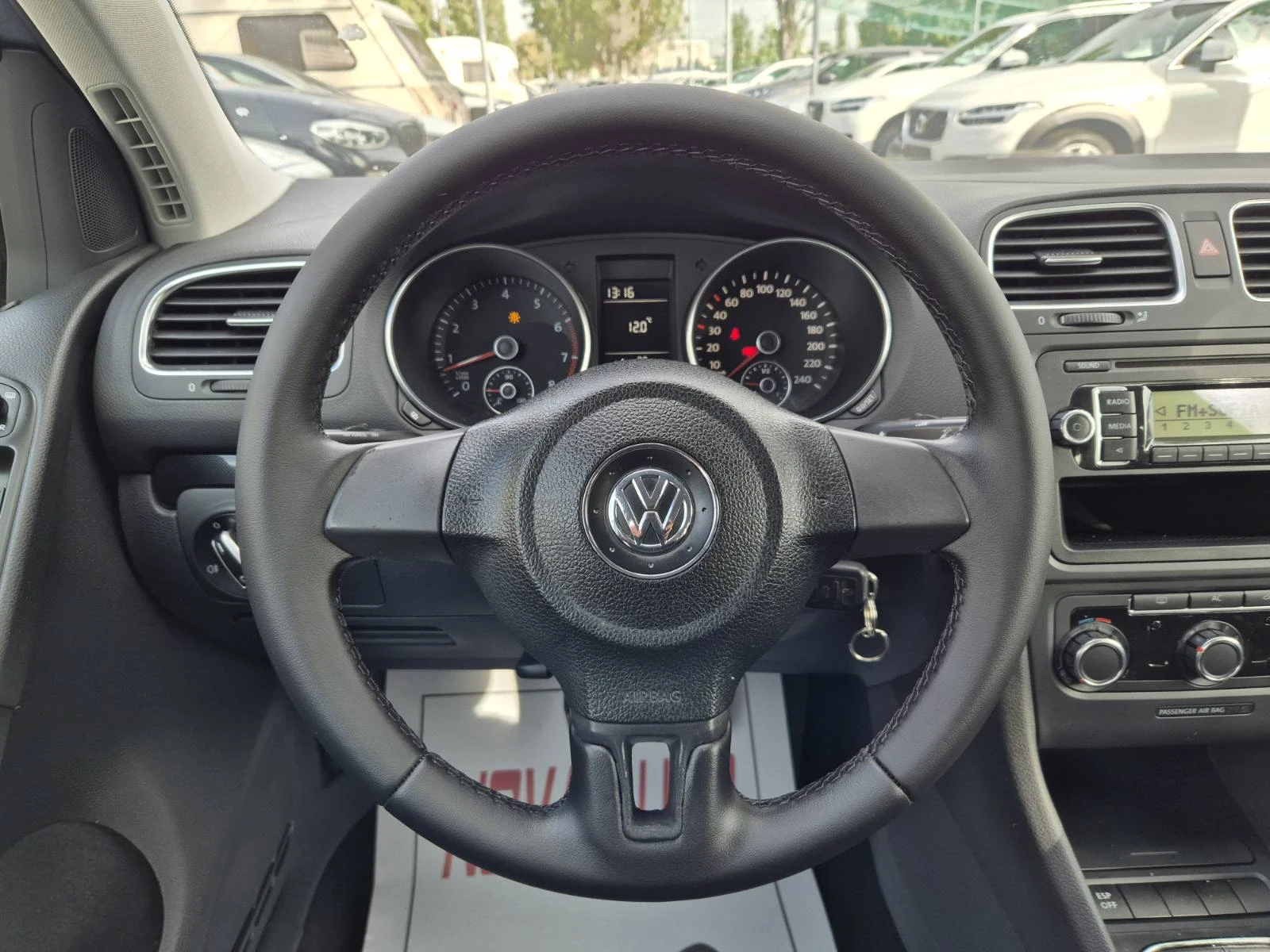 VW Golf 1.6I-102кс - изображение 9