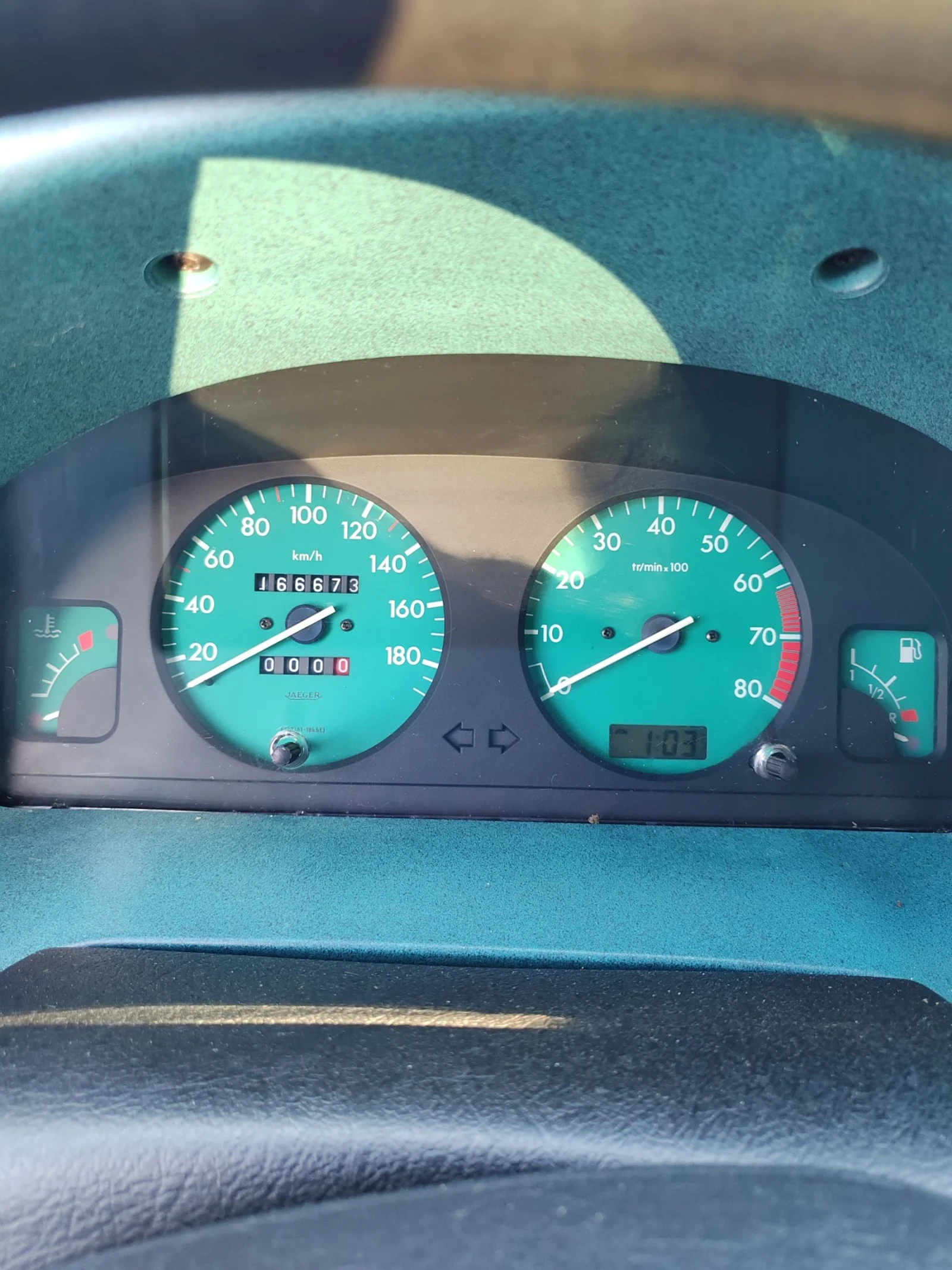 Citroen Berlingo 1.8 бензин, 90к.с.  - изображение 10