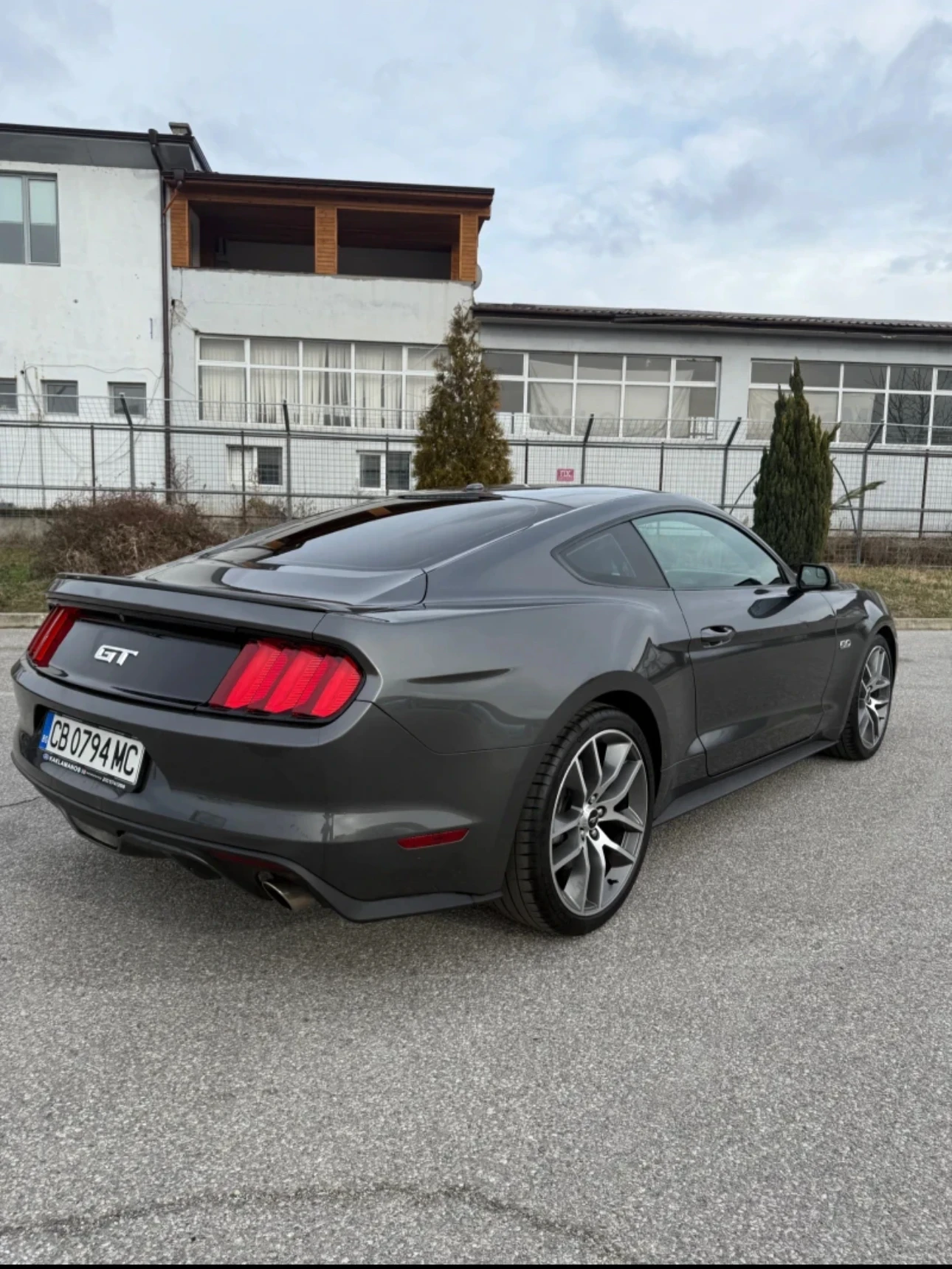 Ford Mustang GT - изображение 5