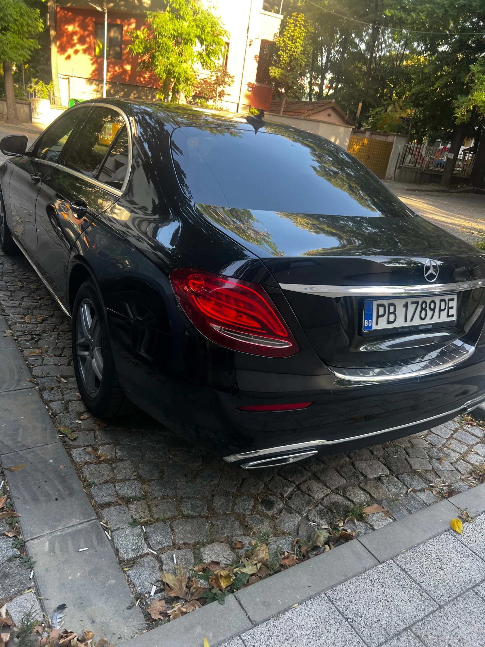 Mercedes-Benz E 200  - изображение 4