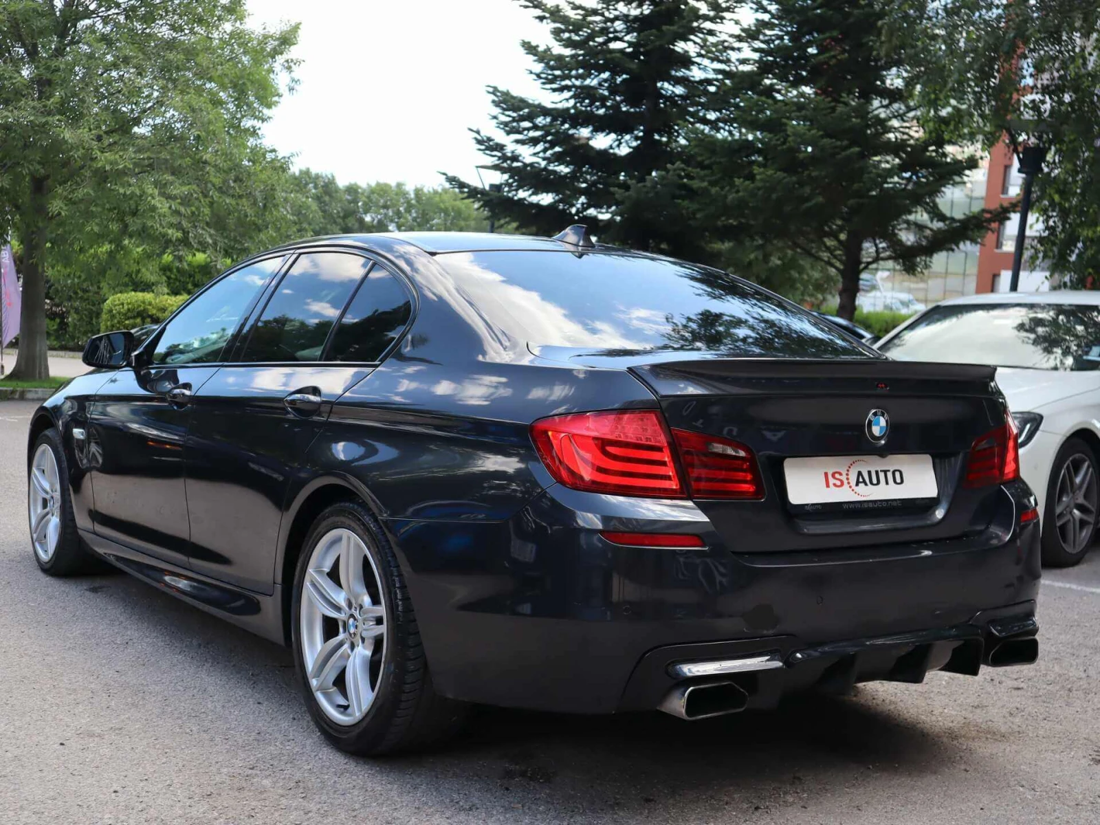 BMW 535 d/M-Technik/BiXenon/Камера/PDC/ - изображение 6