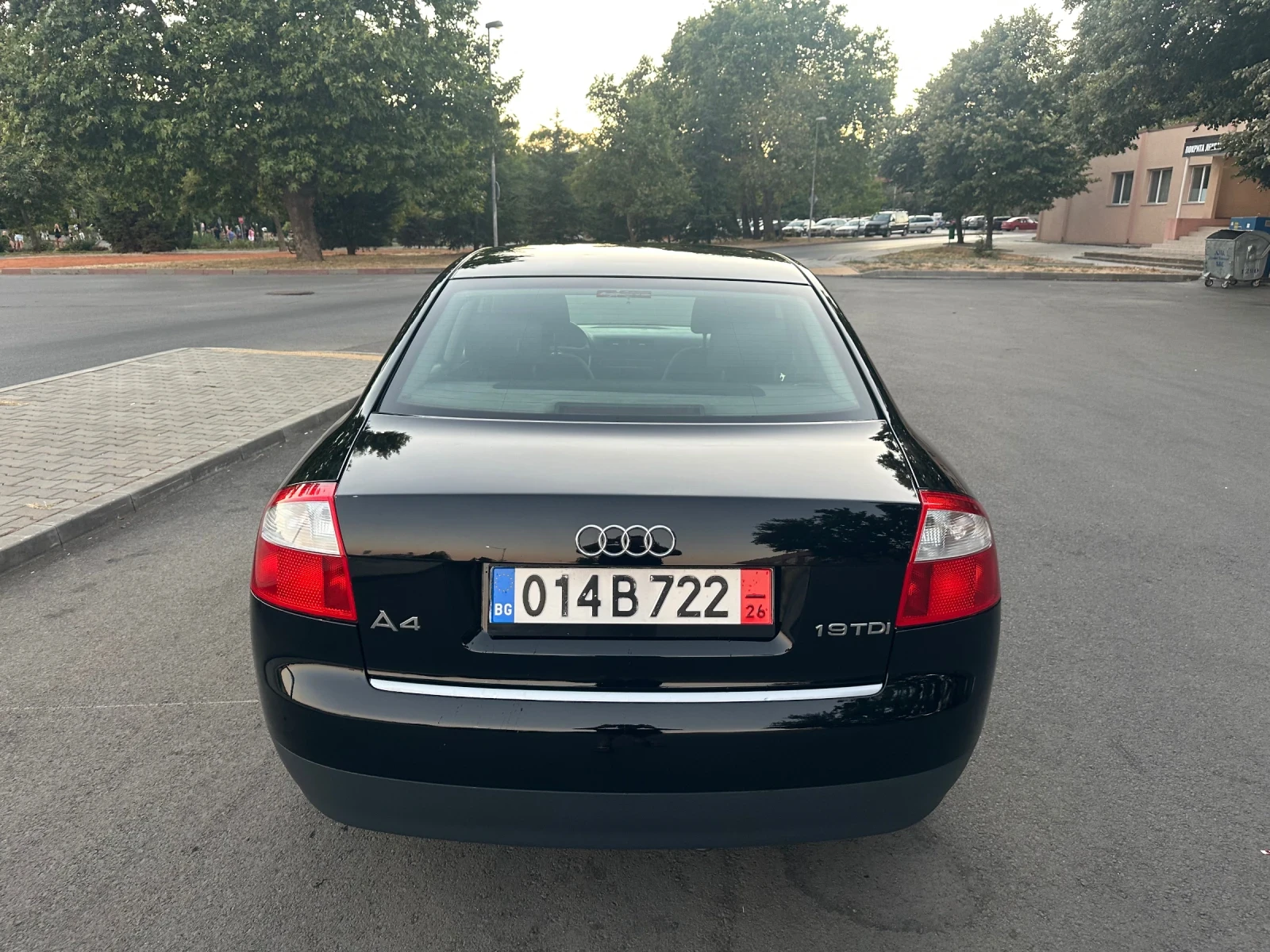 Audi A4 1.9TDI - изображение 6