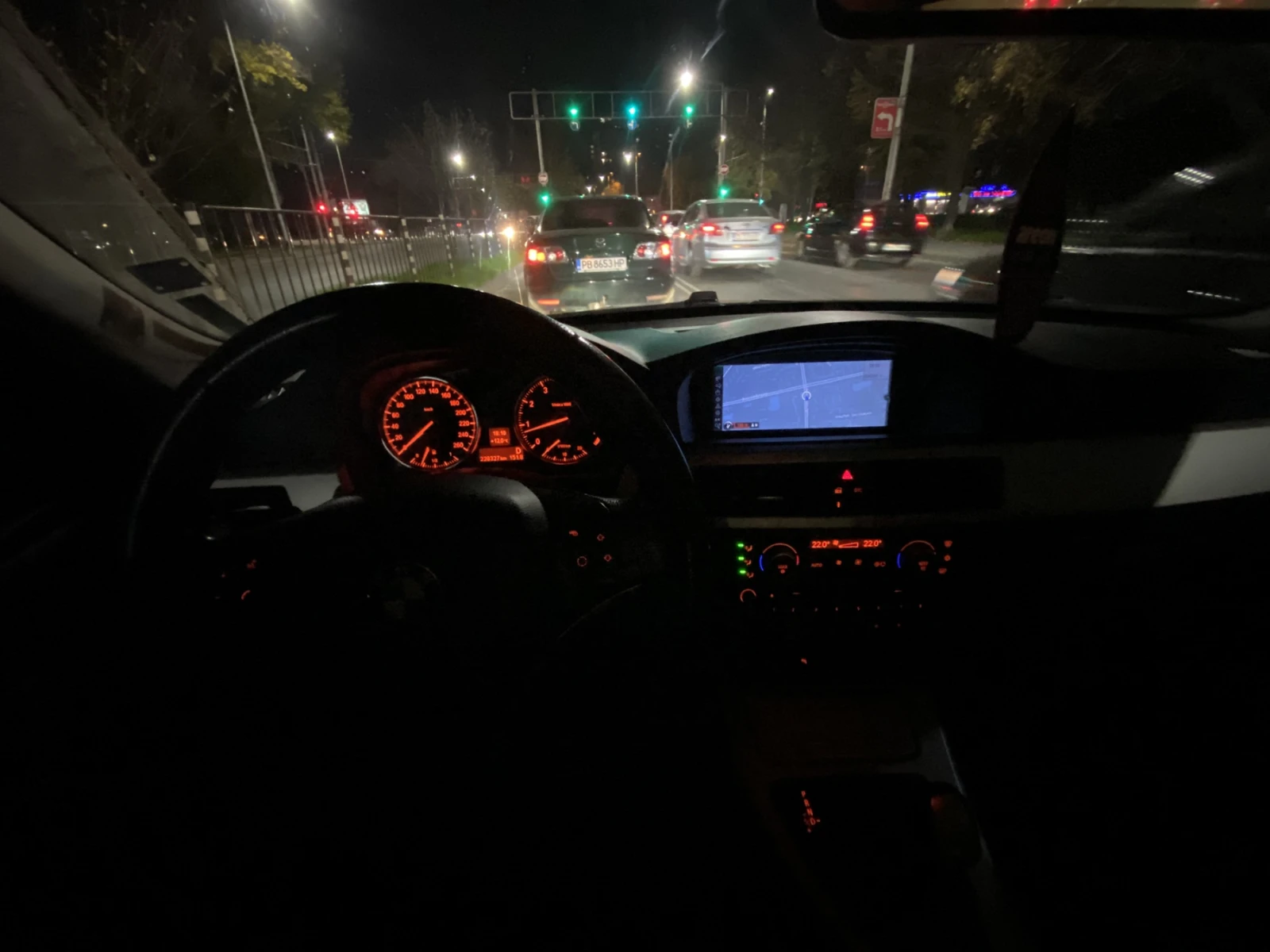 BMW 320 lci | Mobile.bg � ����������� 12