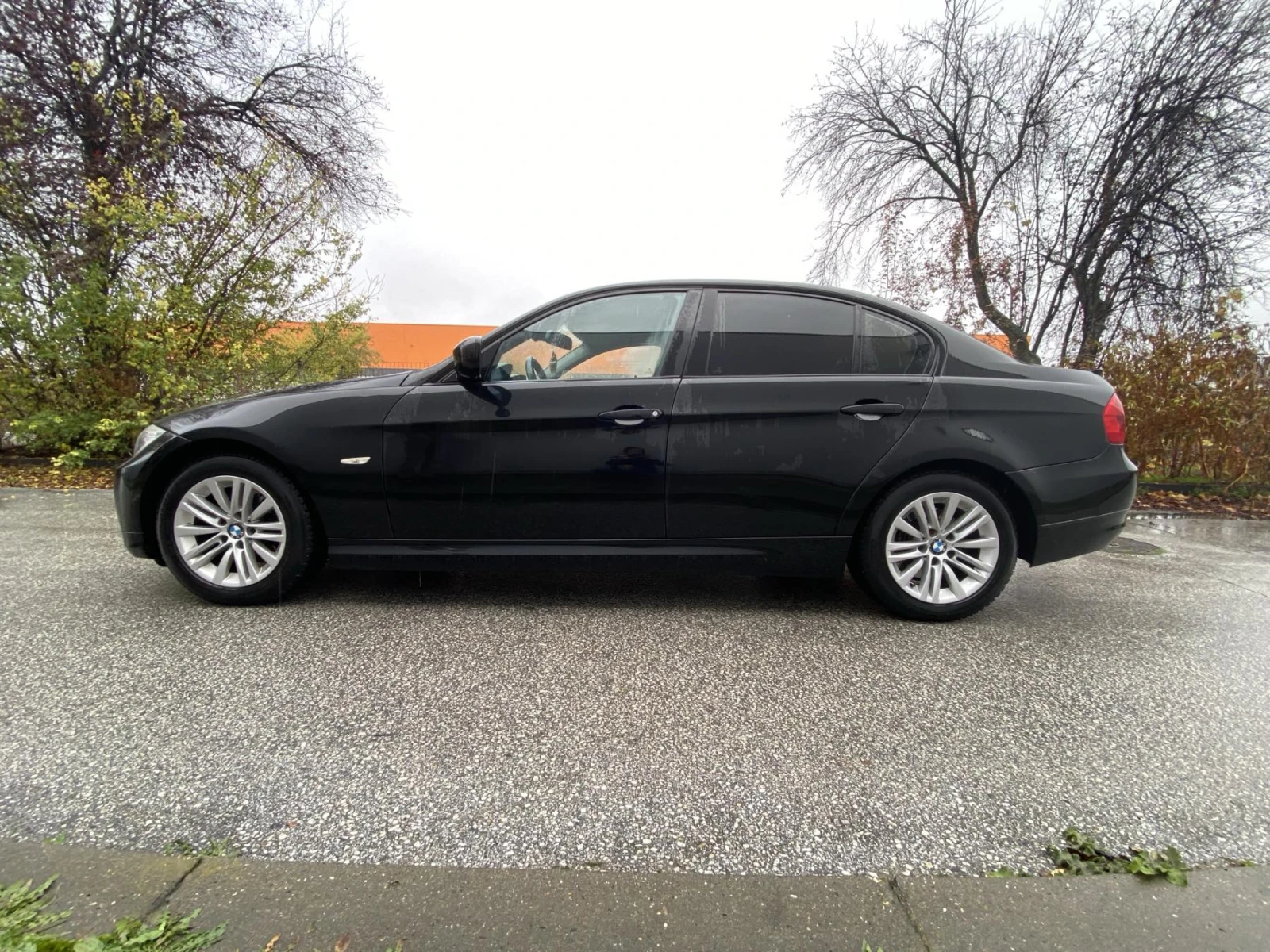 BMW 320 lci - изображение 5