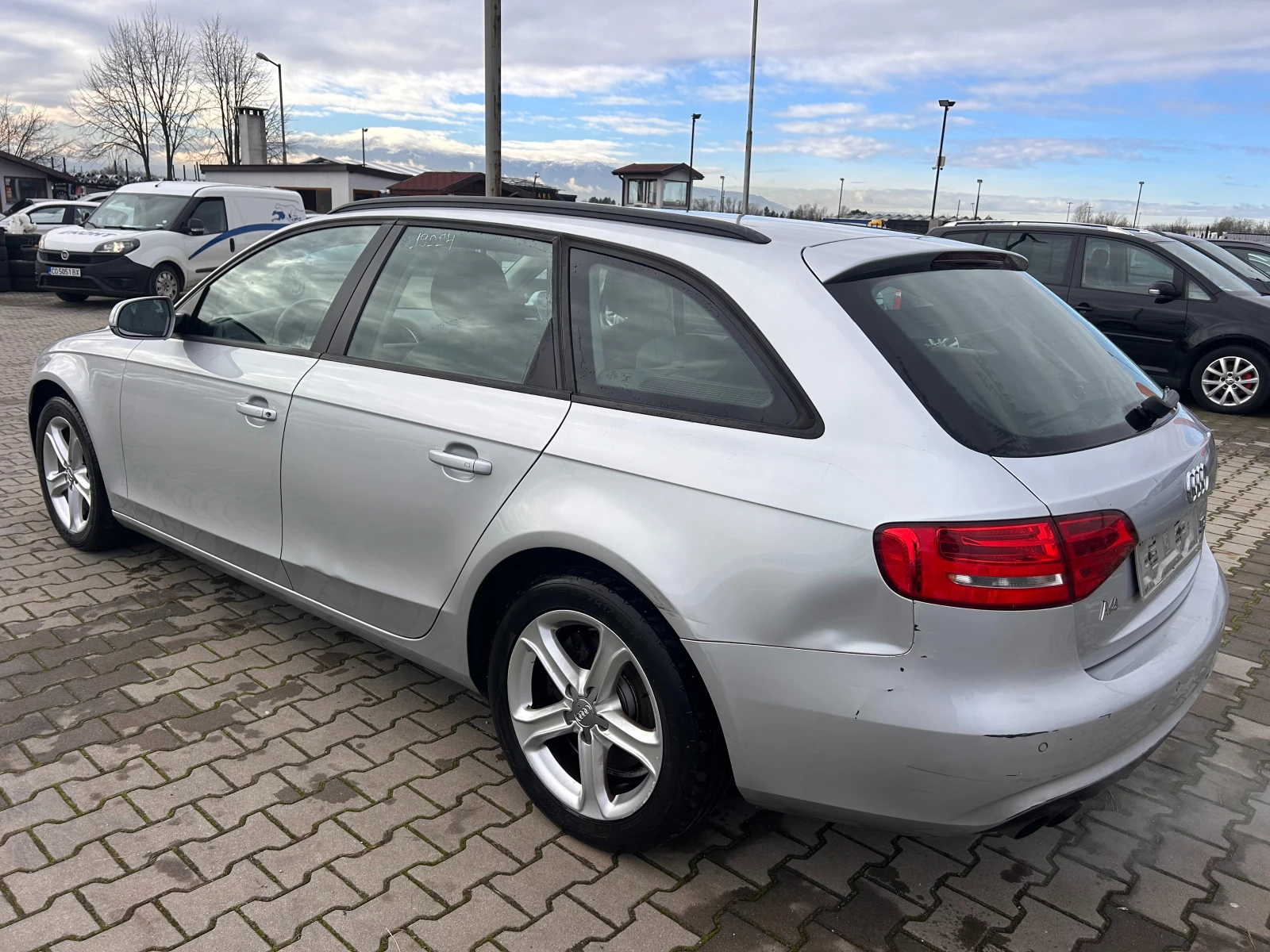 Audi A4 2.0TDI QUATTRO NAVI EURO 5 - изображение 8
