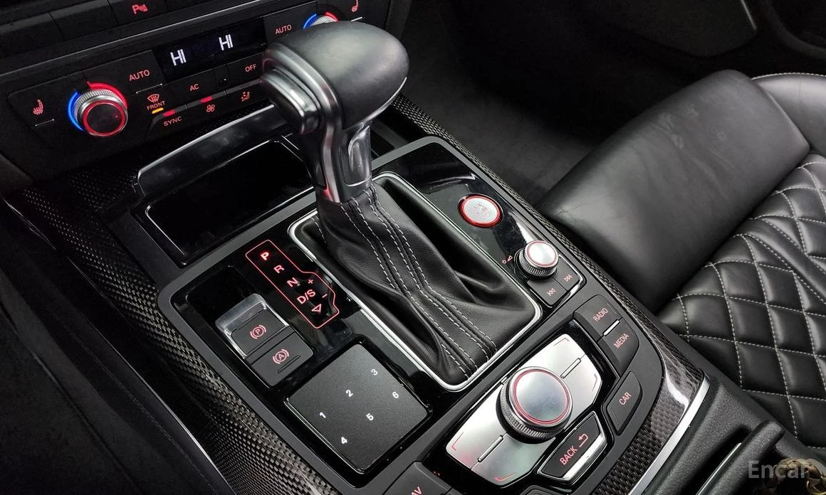 Audi S7 * KEYLESS* HEADUP* ШИБИДАХ* ПОДГРЕВ* B&O* , снимка 8 - Автомобили и джипове - 54072036