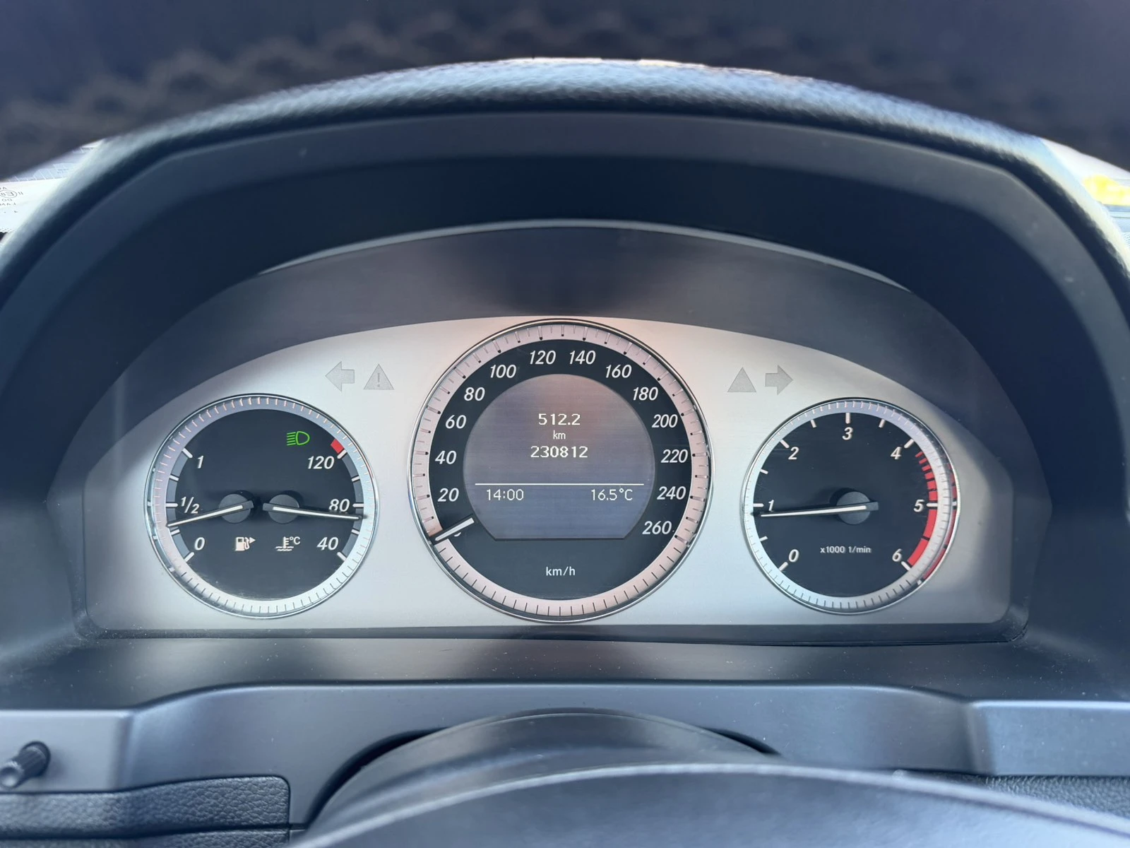 Mercedes-Benz C 220 Avantgarde, снимка 10 - Автомобили и джипове - 54084359