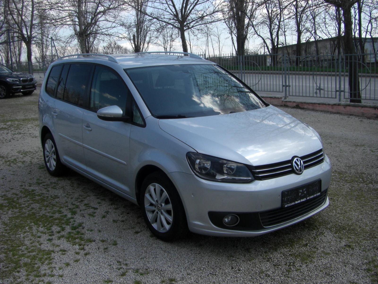 VW Touran 1.4TSI High Line 7 MECTA, снимка 7 - Автомобили и джипове - 54135690