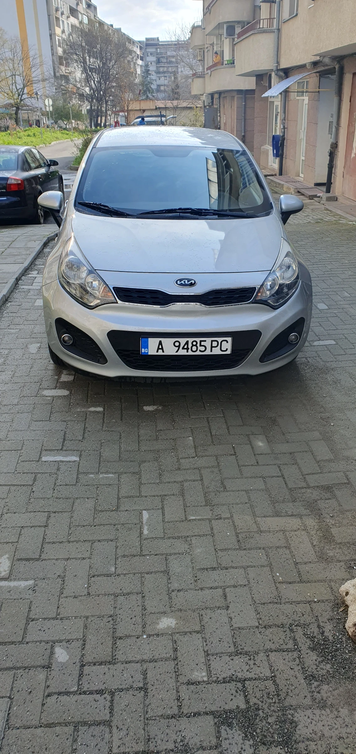 Kia Rio, снимка 4 - Автомобили и джипове - 54977372
