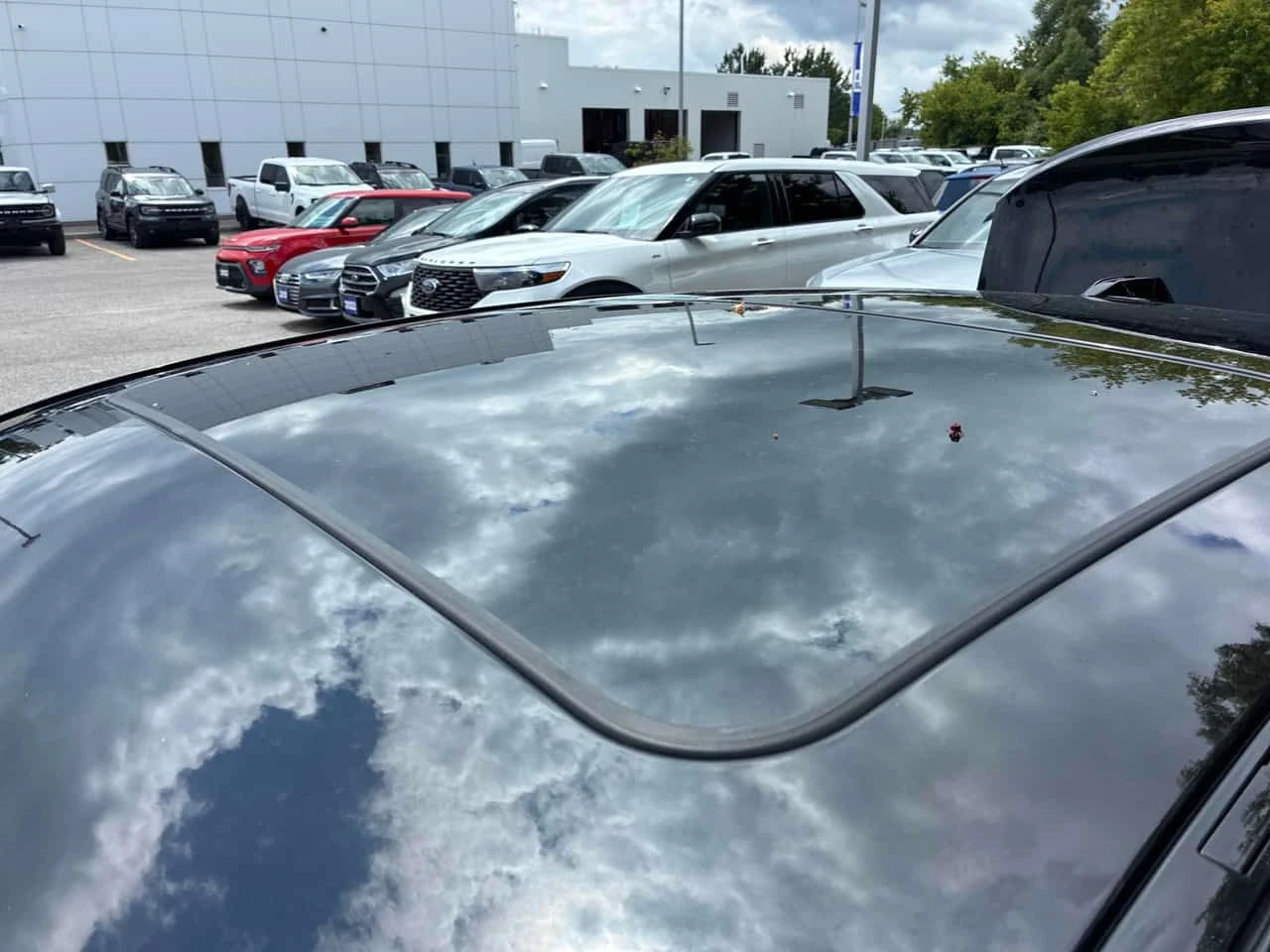BMW 330 * 330i xDrive * CARFAX * ЦЕНА ДО БГ, снимка 11 - Автомобили и джипове - 55071422