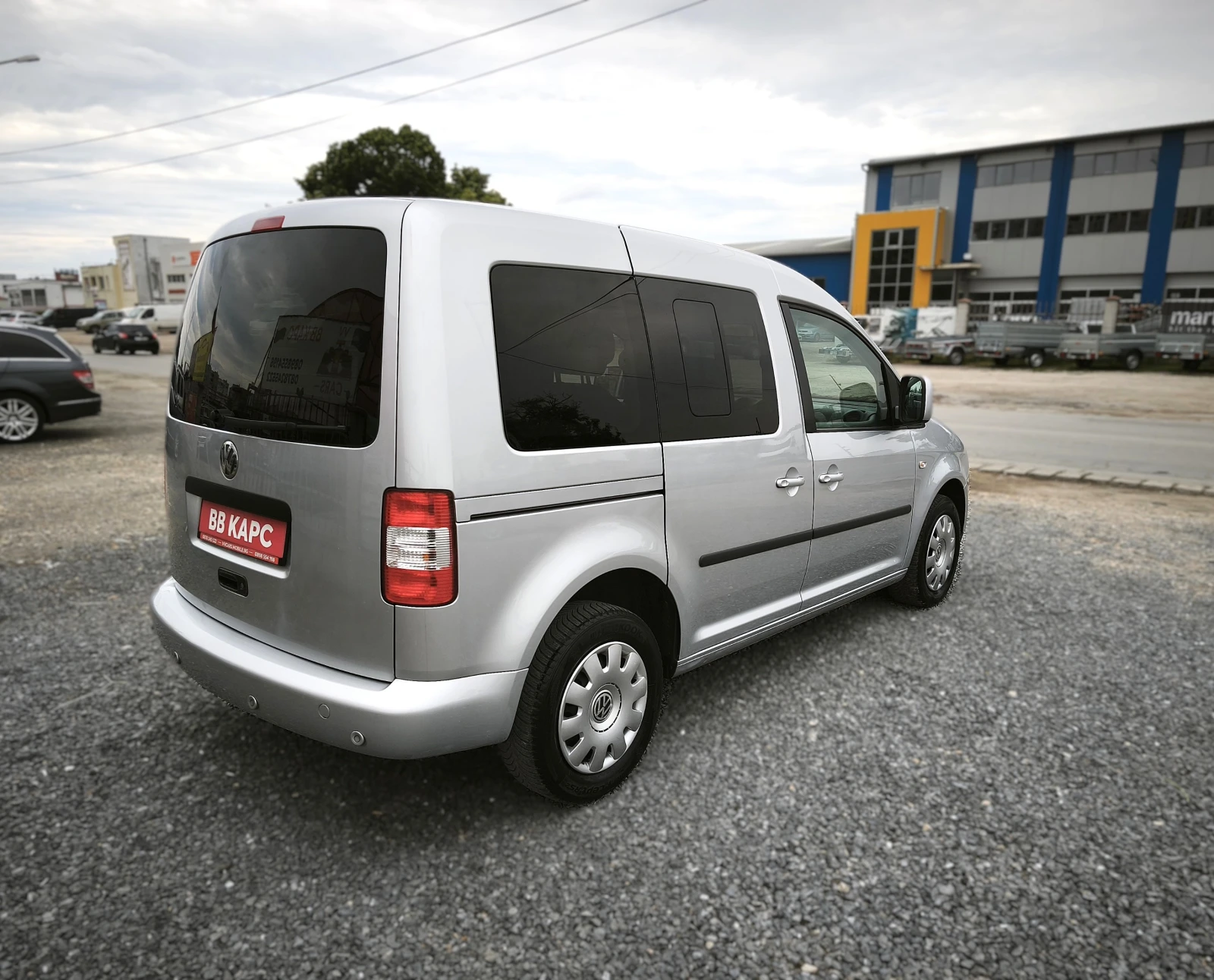 VW Caddy 1.9tdi, снимка 4 - Автомобили и джипове - 55283007